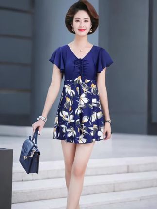 #AI扩图 中老年加肥加大泳装#普通人夏日出游穿搭思路#休闲感十足的春夏穿搭日记#解锁夏日街头穿搭新思路#夏日通勤穿搭好清爽