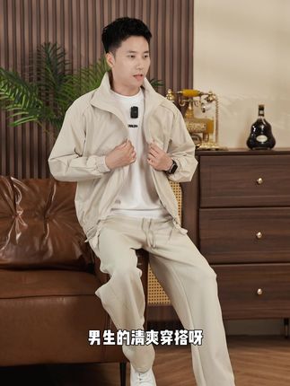 轻松驾驭秋季潮流!这款夹克太好看了,穿上超帅净!#男生穿搭 #今天穿什么 #夹克外套
