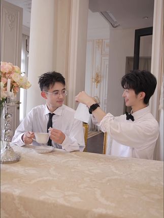 给大家表演一个有趣的魔术 #万万没想到 #一定要看到最后 #朋友 @金老师