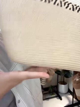 通勤必备!编织大包,轻松退换无压力 这个包包真的太好看了吧!而且现在下单还有运费险哦~喜欢就赶紧冲啦!!#托特包#单肩包#百搭包包#女包#早秋高智感职场穿搭