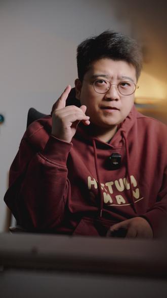 小米背屏功能又又又更新了 没看错,小米背屏又又又更新了一大波新功能。这次除了有超级实用的背屏通知提醒,还有很多春节主题的元素。