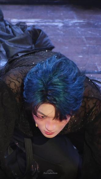 音乐剧《坏家伙》260208 晚 上瘾cut 本视频是无产阶级和中产阶级与万恶资本主义进行斗争的过程,含有一些隐喻和夸张描绘,但整体绿色清新
#音乐剧坏家伙 #badkids #坏家伙 #王敏辉