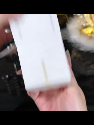 #免洗睡眠面膜 自从用了这款面膜,家里的面膜都闲置了,涂完皮肤透亮有光泽,真的很不错#好皮肤养出来 #面膜