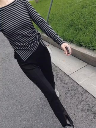 因为太想念 所以总想见, 因为不能见 所以总想念,入了心的人,见与不见,都会想念……#穿搭 #时髦穿搭 #藏肉显瘦穿搭 #百搭显瘦 #小个子显高显瘦穿搭
