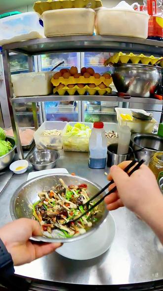 #抖音美食创作者 #美食 #美食vlog #家常菜 鸡枞菌的凉菜做法