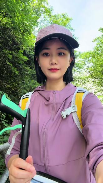 捡垃圾第50天 我发愿将捡垃圾的功德回向给刷到这条视频的朋友,愿您四季平安、身心康健、万事顺心、福运常伴;
消烦恼增慧福、合家安康顺遂、所求皆能如愿、善缘永驻、福泽绵长~
#徒步捡垃圾#如是心公益 #日行一善 #创作者中心 #创作灵感