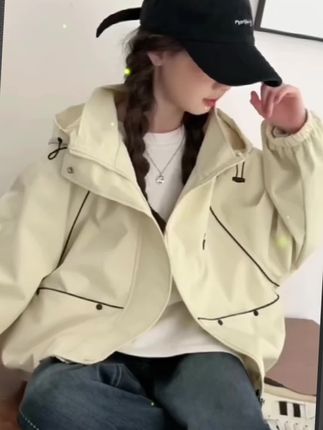 女童春秋季连帽上衣翻领普通外套春装女童欧若动感风时尚百搭秋款 #女童外套潮 #女童穿搭 #连帽外套 #儿童风衣外套 #女童风衣