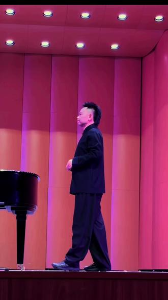 陈老师作曲、演唱的古诗词作品《峨眉山月歌》👍#古诗词艺术歌曲 #原创音乐 #陈万 #陈万原创音乐作品 #民族声乐