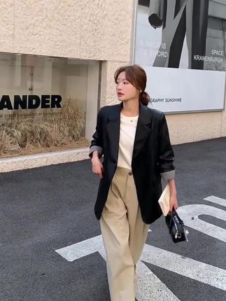 #高级感穿搭 #气质感穿搭 #早秋新款 #ootd穿搭 #谁穿谁好看