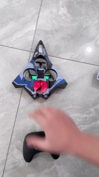 【正版三电】遥控飞机六代机男孩玩具新年礼物特技四轴飞行器航模#新年玩具 #遥控飞机 #模型摆件 #户外玩具 #亲子互动