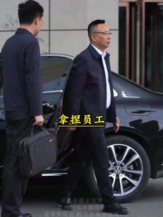 苏引华老师隆重推荐最新著作《管与理》不仅可以看,还可以听的一本书!不懂做管理,只能累自己,管理不分工,到头一场空!建议你好好看一看这本书! #商业思维 #企业管理 #创业 #职场 #苏引华