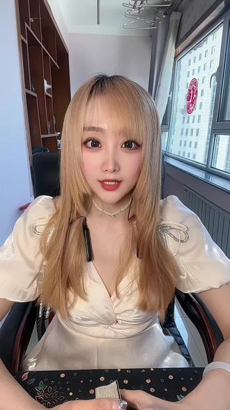 大众传讯:他和第三方会分手吗? #塔罗牌测试 #大众传讯 #情感共鸣 #分手挽回