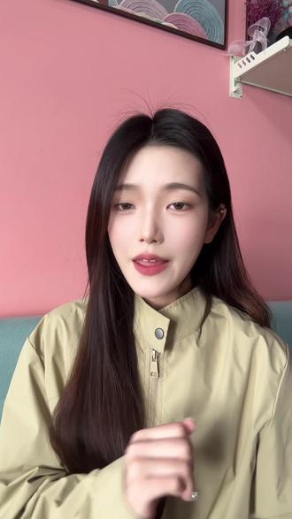 操作简单还不费劲 #多闪app #小火人AI聊天 #多闪