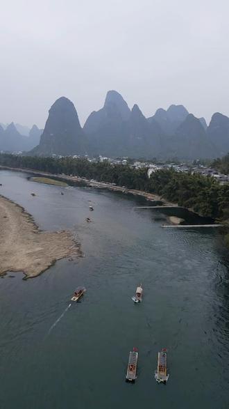 好大哥送我俩一起去阳朔#vlog日常 #摩旅故事#阳朔 #桂林山水甲天下 #我的骑行日常