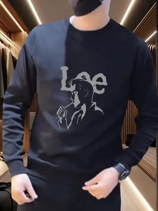 秋冬季新款潮流时尚百搭卫衣#只做高品质 #高级感穿搭 #简约大气 #男士时尚穿搭 #男士穿搭分享