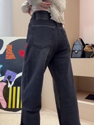 #只做高品质 #牛仔裤 #简约大气 #显高显瘦显腿长 #强烈推荐