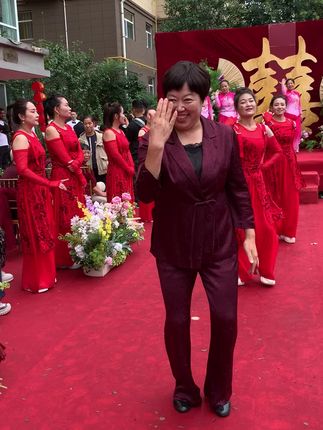 红辣椒鼓舞团,队长带队跳一段为你祈祷,舞蹈#婚礼现场 #演出现场视频 #婚宴现场 #快乐分享