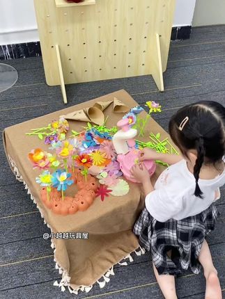 老公给孩子入了这个压花机,宝宝一玩就是大半天!锻炼孩子手部精细动作和专注力!#益智玩具 #儿童diy手工制作 #小越越玩具
