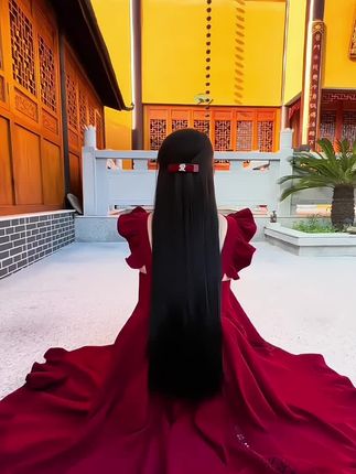 #我要上热门 经常爱掉头发容易出油的,可以试试这款#瑶品防脱洗发水 真的太好用了#洗发水 #头发 #洗发护发 @DOU+小助手 @巨量千川