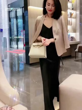 #创业灵感 #女款时尚套装#女款好看的套装#秋季套装#秋季好看的套装秋季时尚套装