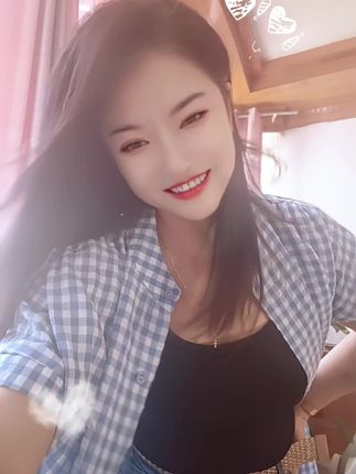 #治愈的笑容 #浅跳一下开心就好