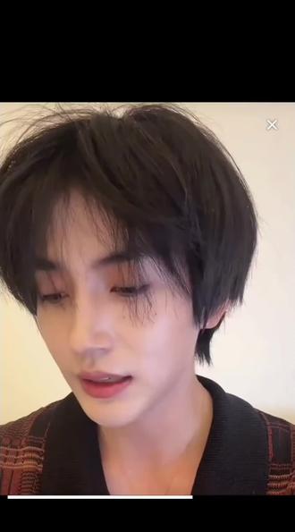 #张翅#直播#答复家庭
翅儿,有点可怜