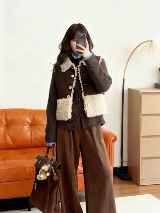 美拉德复古叠穿三件套#晒晒我的秋日穿搭 #穿搭 #早秋穿搭三分钟出门不是梦