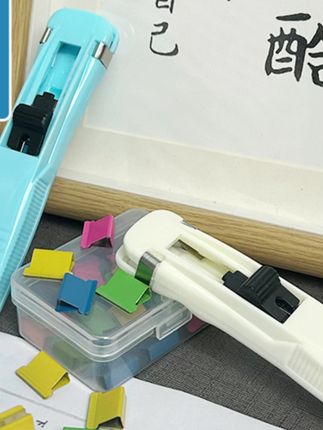 学生用彩色推夹器无痕订书机试卷文件资料装订器便携式循环家用夹#推夹器 #无痕订书机 #学生文具 #文件装订 #便携式订书机