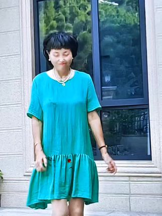#跳一跳十年少#开心就是幸福