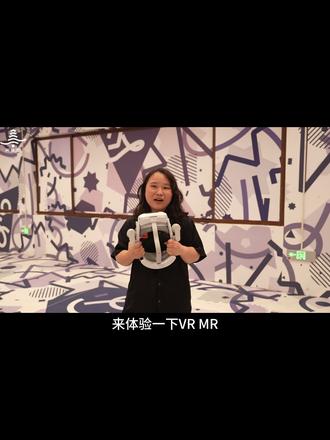 财神庙闭馆|灵隐元境 VR 云接元宝
杭州第一财神庙(灵顺寺)闭馆半年,别白跑!灵隐元境,以科技为桥,解锁灵隐文化新体验!
✨财神文创:吐宝鼠卷卷、弥勒济公周边文创件件带财气,把好运揣回家!
✨VR 神级体验:《飞来寻踪・弥勒》:坐观云海,伸手接弥勒元宝,云纳万财!
《太平吴越・青林志》:触摸千年文物,沉浸式对话吴越历史。
✨专业历史讲解:深度解读飞来峰造像的千年底蕴,一砖一瓦皆故事。
古韵与科技交融,文化与趣味共生,来灵隐,赴一场跨越时空的文化之约~
📍坐标:杭州西湖区灵隐路 40 号灵隐元境(灵隐游客服务中心)
#灵隐元境 #飞来峰 #灵隐打卡 #杭州周末去哪儿 #VR研学