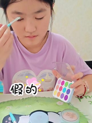 儿童宝宝女童仿真化妆品模型套装全套小女孩子3-6岁礼物公主玩具#化妆品玩具 #仿真化妆品 #仿真化妆品玩具 #女孩玩具 #化妆品模型 @巨量千川