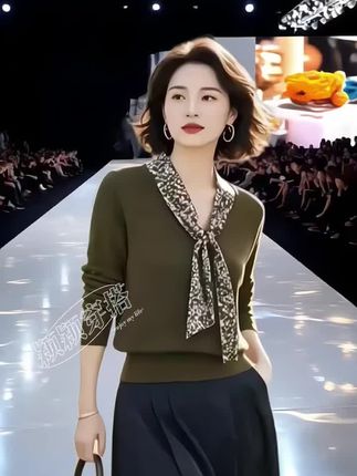 姐妹们快来看看这件超美的女士针织衫,它是欧货的时尚设计,上身特别显瘦还减龄,而且采用的是不起球的优质面料,摸起来手感超级柔软舒服,无论是单穿还是内搭都很好看,穿上后既洋气又减龄,还能凸显女人味。这么漂亮的针织衫,你还在犹豫什么?赶快点击下方链接购买吧!#针织衫 #辣妹穿搭 #气质这一块拿捏死死的 #女神穿搭 #服装走秀