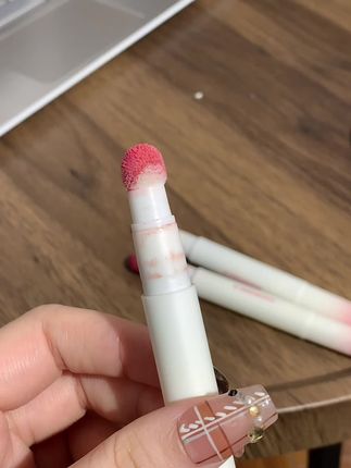 这一抹清透#唇粉霜 轻松拿捏日杂伪素颜#口红