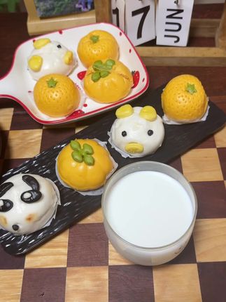 #卡通包 好看又好吃😋上锅加热几分钟里就可以吃了,软糯香甜,甜而不腻
