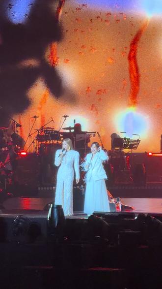 3.22 alin上海 男人ktv
嘉宾李佳薇
#alin #alin黄丽玲 #alin上海演唱会 #演唱会