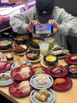 现在预售170代200,过几天就没有了#寿司郎 #美食推荐官 #比会吃更惠吃 #寿司郎新店 #烟火深圳