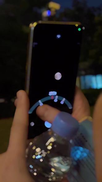 别人手机里的月亮和我手机里的😤😤