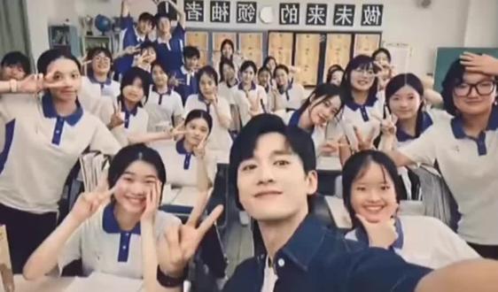全世界最好的送老师 #青春再见十八班#群像#宋晨#易大庆