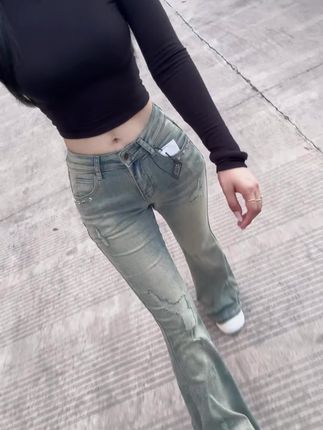 搞我心态,你他妈的也是真疯了。你可知道我杀死了多少个曾经的自己,才活到今天。要是三言两语就能击败我,那我前面的路不是白走了。#158小个子穿搭 #牛仔裤穿搭 #显瘦裤子 #牛仔控 #高腰牛仔裤