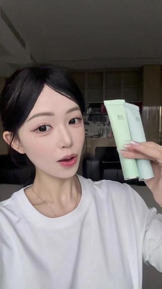 底妆发光的秘密!这个妆前乳让你化妆不再卡!#美妆 #新手底妆 #彩棠妆前乳 #好物推荐🔥