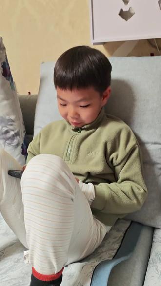 这个豆包聊久了他对你慢慢啥都了解了,还能说点调侃的话,也算是给孩子多少带点情绪价值。#豆包ai #豆包知道 #豆包app #豆包对话