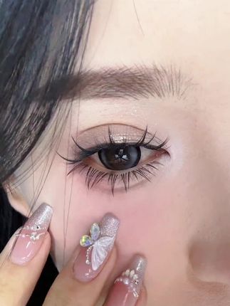 #北极星下睫毛 真的贴不腻啊~姐妹们!太漂亮了这个睫毛!#下睫毛 #睫毛分享 #眼妆 #漫画款睫毛