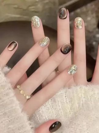 #动感碎钻猫眼系列 #抖音网红美甲 #美甲款式 #原创美甲 #爆闪美甲
