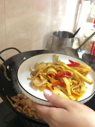 我认为炒糯米笋的简单又好吃的方法,只分享,不教程