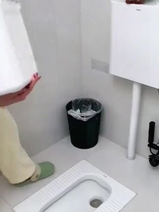 #壁挂式垃圾桶#方便又实用 #居家好物 #免打孔