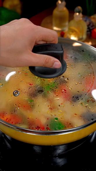 以后豆皮买回家,你就像我这样做。一周吃八次都不腻 #尖椒豆皮