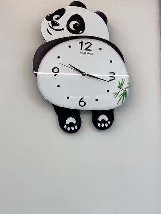 这只熊猫也可爱了吧,两只小脚摆来摆去,不仅是装饰品,还是个挂钟爱了爱了#挂钟 #美观实用 #钟表