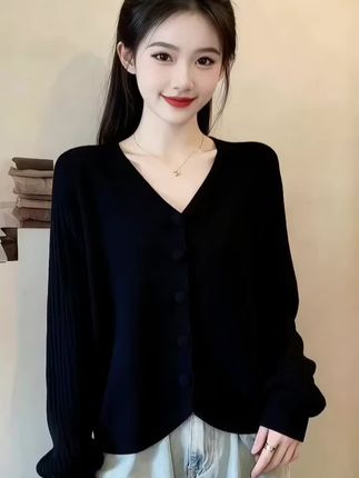 #大码女装#秋冬都市硬核穿搭#秋季日常实用穿搭思路分享#秋冬才是胖妹妹穿搭舒适区#晒晒我的秋日穿搭@DOU+小助手 @DOU+上热门