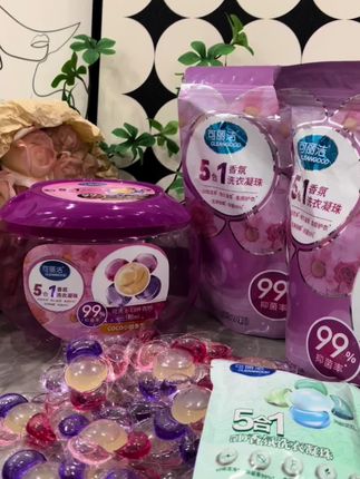 可丽洁家的5效合1的香氛洗衣凝珠我用了好久了,10倍洁净,持久留香,我又来回购了#洗衣凝珠推荐 #强烈推荐 #必备 #好物推荐🔥 #洗衣凝珠