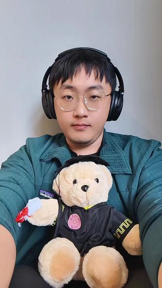 OpenClaw有风险,小心“龙虾夹手”
#清华博士分享 #ai知识分享
#OpenClaw #ai安全 #ai科普